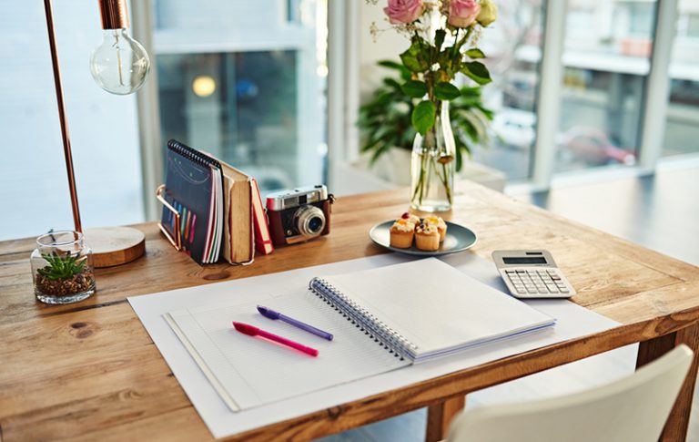 4 Ways Journaling Will Take You From Goal Setter to Go-Getter