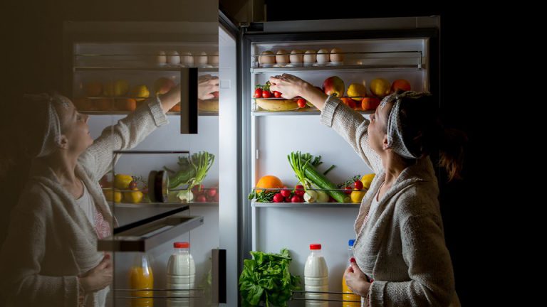 4 Ways to Improve Late Night Snacking