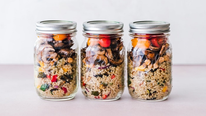 Meal prep in 3 jars