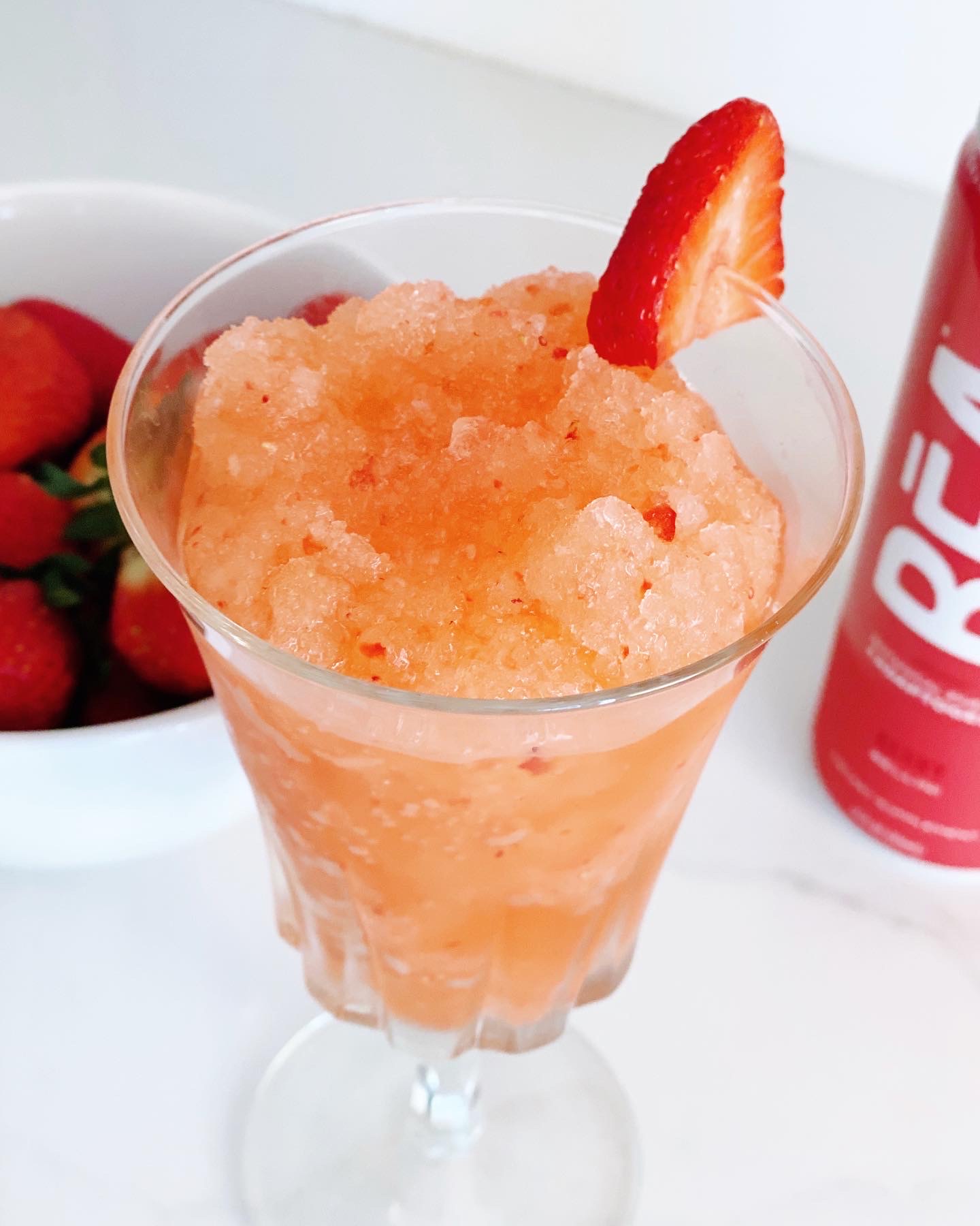 Berry Bellini BĒA Slushie 